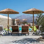Halcyon Suites And Villas Naxos Aparthotel 4*