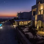 Halcyon Suites And Villas Naxos 4*