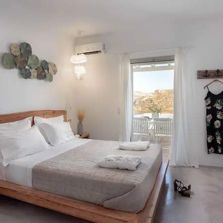 Halcyon And Naxos Lägenhetshotell 4*