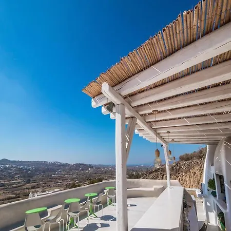 Halcyon And Naxos Apart-hotel 4*