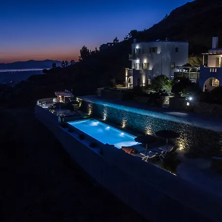 Halcyon And Naxos 4*