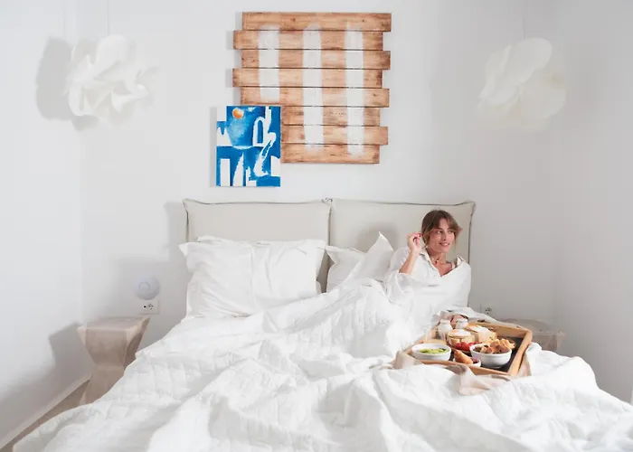 Halcyon Suites And Villas Naxos 4*