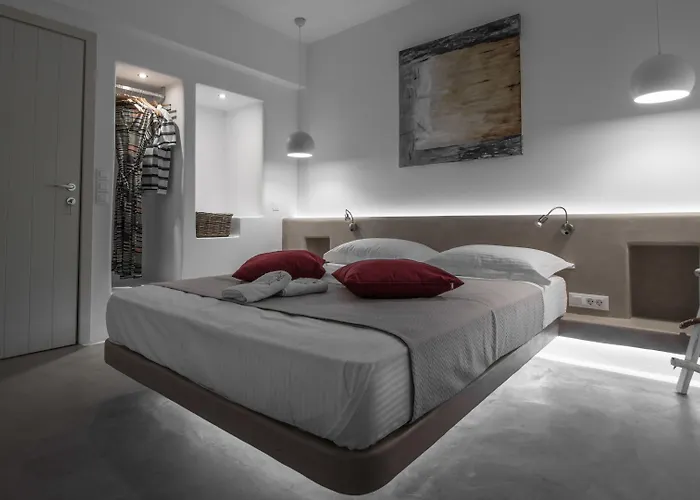 Halcyon Suites And Villas Naxos Aparthotel