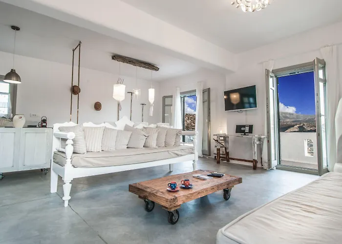 Halcyon Suites And Villas Naxos 4* Agios Thaleleos