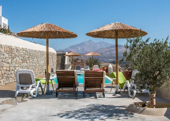 Halcyon Suites And Villas Naxos Aparthotel 4*