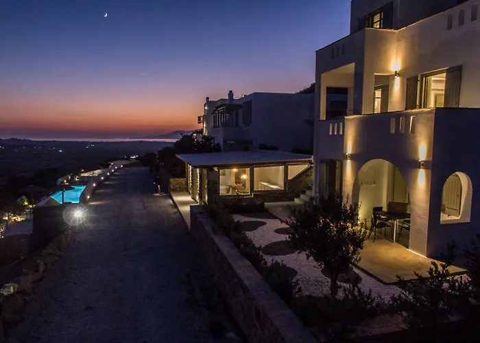 Halcyon Suites And Villas Naxos 4*